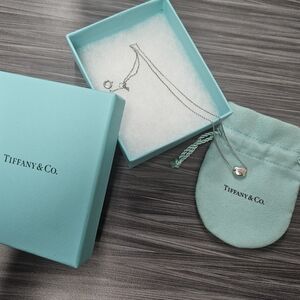 Tiffany & Co. Peretti 925 Bean Pendant